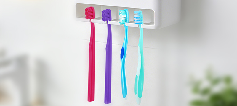 img of Adult Toothbrushes