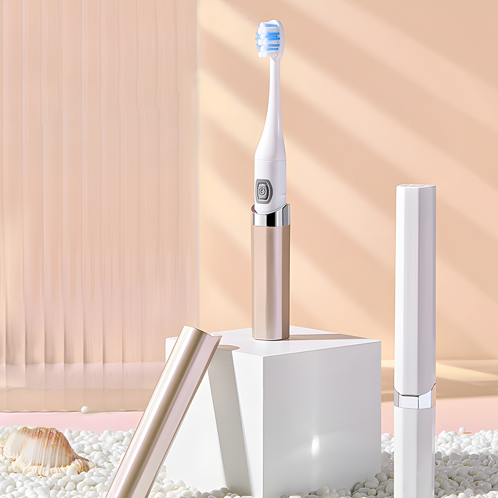 CE Approved Adult Battery Powered Electric Vibrating Toothbrush for Travel