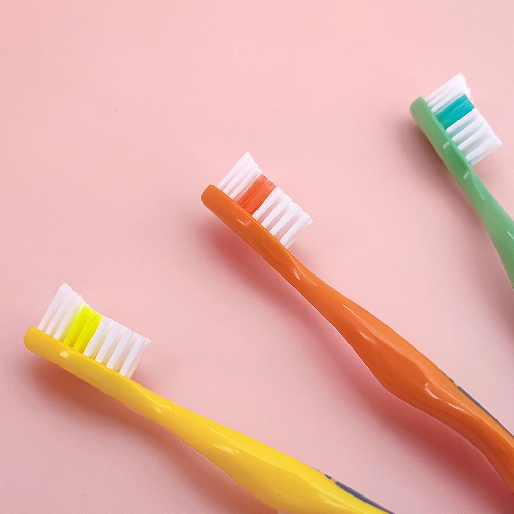Soft Bristles Children's Manual Toothbrush OEM/ODM Supplier